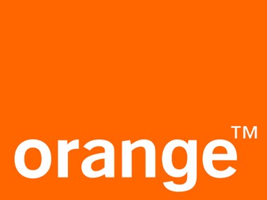 French telecom group Orange will launch an online banking service on 2 November