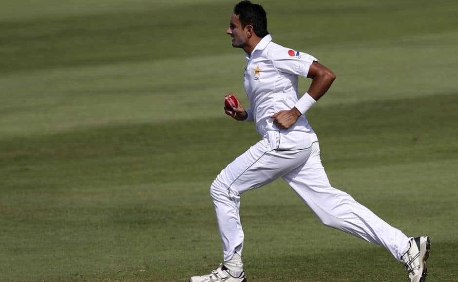 Pakistan bowler Pakistan’s Muhammad Abbas runs to throw the ball during their fourth day at First Test cricket match against Sri Lanka in Abu Dhabi, United Arab Emirates, Sunday, Oct. 1, 2017. (AP Photo/Kamran Jebreili)