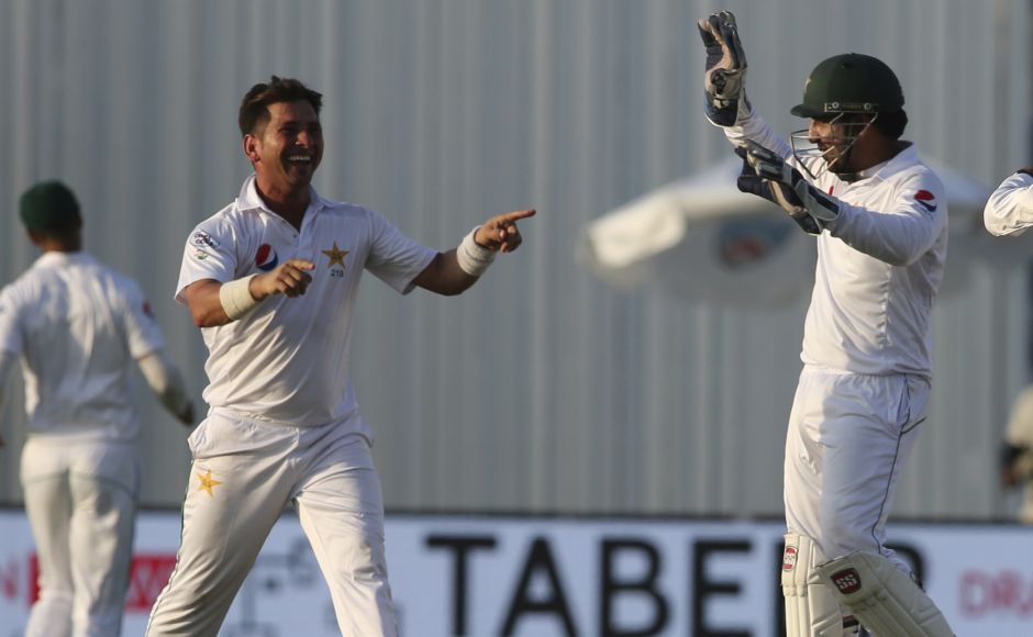 Yasir Shah hands Pakistan advantage and leaves Sri Lanka reeling on Day 4 of first Test Yasir Shah hands Pakistan advantage and leaves Sri Lanka reeling on Day 4 of first Test