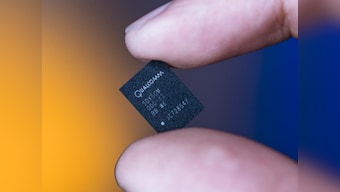 Qualcomm sues Apple alleging violation of software license contract to benefit rival Intel Corp
