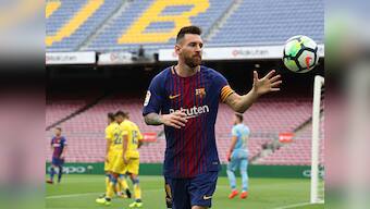 La Liga: Barcelona beat Las Palmas as Catalonia referendum forces match to be played behind close doors