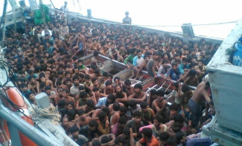 Rohingya Muslims on their way to Bangladesh. Getty Imagfes