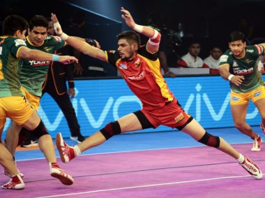 Pro Kabaddi League 2017: Rohit Kumar creates history as Bengaluru Bulls hammer UP Yoddha Pro Kabaddi League 2017: Rohit Kumar creates history as Bengaluru Bulls hammer UP Yoddha