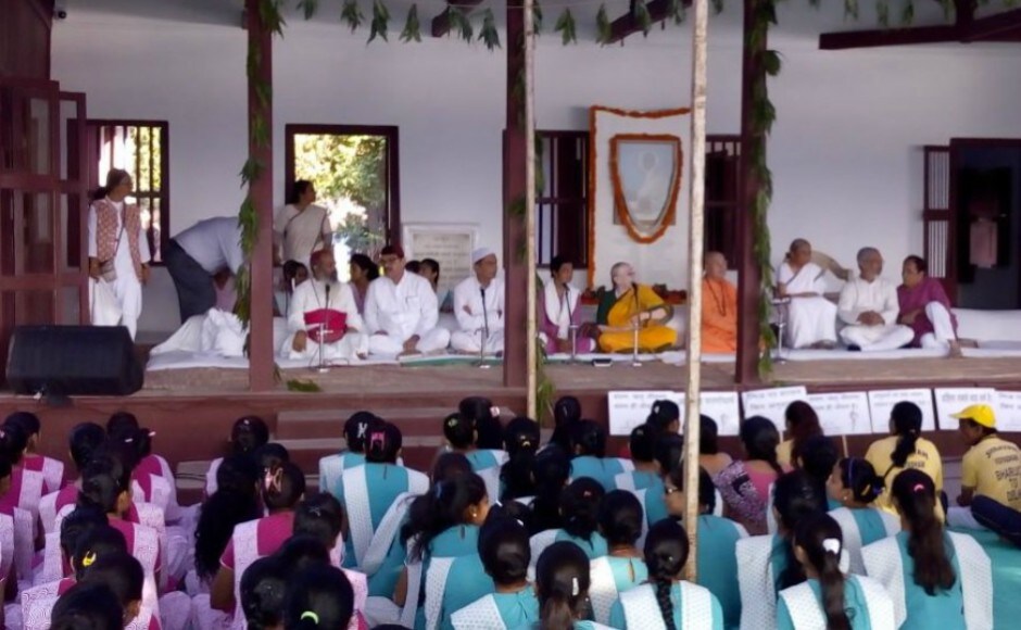 Prayers were held at Hriday Kunj Sabarmati Gandhi Ashram on Monday on the occasion of Gandhi Jayanti. Twitter @airnewsalerts Prayers were held at Hriday Kunj Sabarmati Gandhi Ashram on Monday on the occasion of Gandhi Jayanti. Twitter @airnewsalerts
