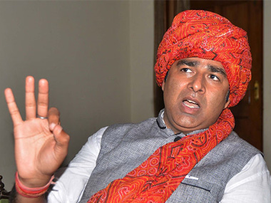 2013 Muzaffarnagar riots case: Non-bailable warrants issued against BJP's Sanjiv Balyan, Sangeet Som for hate speeches 2013 Muzaffarnagar riots case: Non-bailable warrants issued against BJP's Sanjiv Balyan, Sangeet Som for hate speeches