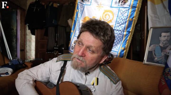 Watch: Century after revolution, some Russians crave return of tsar