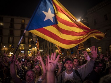 Spain unrest: Pro-unity protesters gather in Barcelona two days after Catalonia gains 'independence' Spain unrest: Pro-unity protesters gather in Barcelona two days after Catalonia gains 'independence'