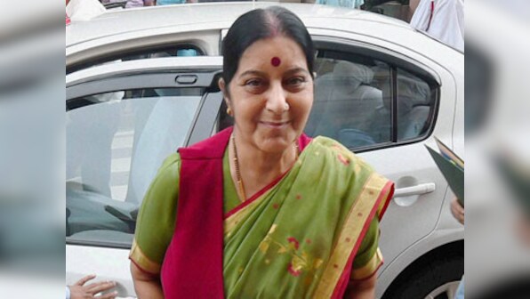 Sushma Swaraj in Nepal: External Affairs minister meets KP Sharma Oli, the man tipped to be country's next PM