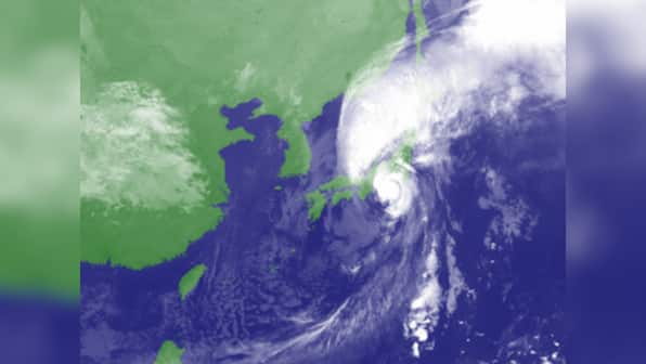 Typhoon Lan kills two in Japan, injures more than 10; thousands evacuated from coastal areas