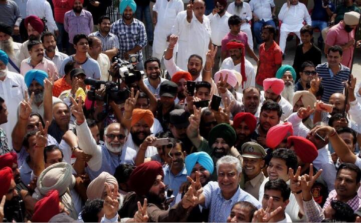 Congress' Sunil Jakhar wins Gurdaspur Lok Sabha by-election by significant margin Congress' Sunil Jakhar wins Gurdaspur Lok Sabha by-election by significant margin