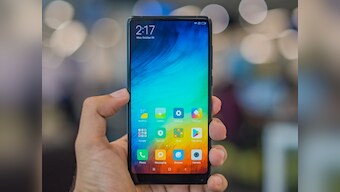 Xiaomi Mi Mix 2 with near bezel-less design and Snapdragon 835 launched for Rs 35,999
