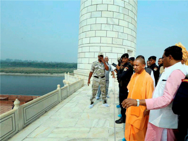 Yogi Adityanath vows to turn Agra into global tourist hub, says govt forming 'tourism policy' to ensure visitors' safety Yogi Adityanath vows to turn Agra into global tourist hub, says govt forming 'tourism policy' to ensure visitors' safety