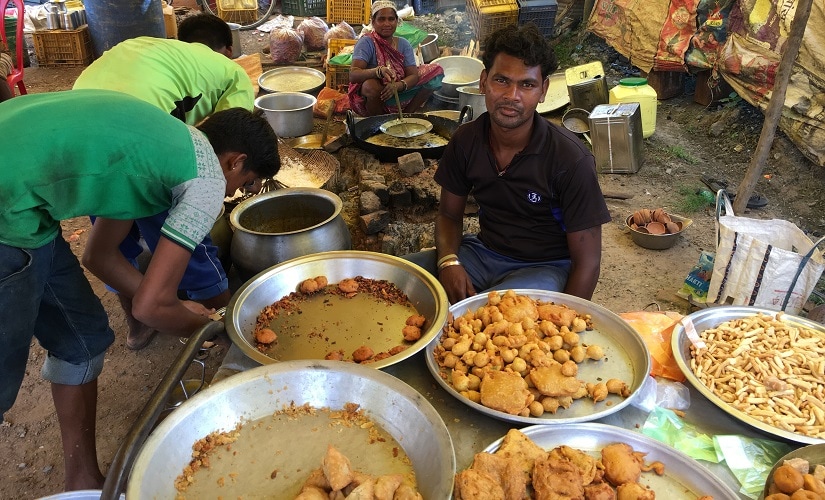 Family members of unemployed workers from the Tammar mines in Chhattisgarh now run shops at village fair in Raigarh. Shantanu Guha Ray/Firstpost