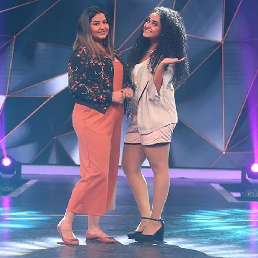 The Das Vegas sisters on The Stage 3. Image from Twitter/@DevrajSanyal 