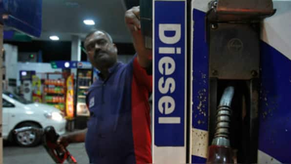 Delhi govt reduces VAT on diesel from 30% to 16.75%; fuel to now sell at Rs 73.64