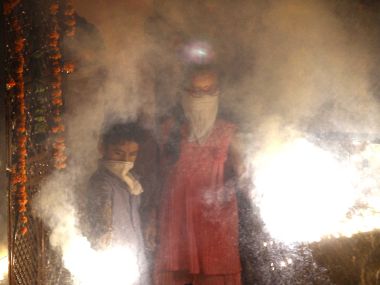 Supreme Court cracks down on crackers this Diwali: Good step but environmental laws need better execution Supreme Court cracks down on crackers this Diwali: Good step but environmental laws need better execution