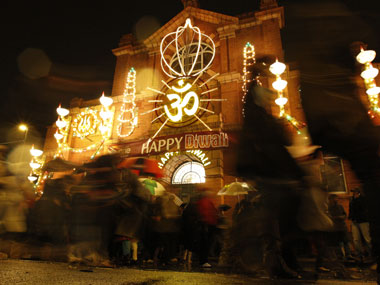 MHA issues advisory asking states to be vigilant of terror, communal attack bids during festive season MHA issues advisory asking states to be vigilant of terror, communal attack bids during festive season