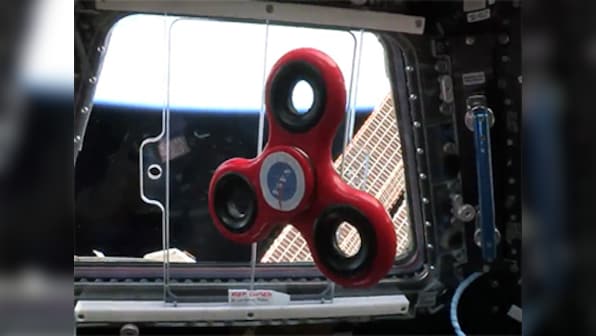 NASA Astronaut posts video of a fidget spinner on board the International Space Station