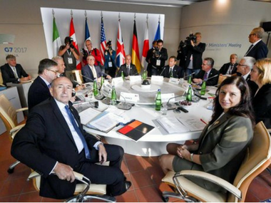 US, Italy agree to share fingerprint database to identify extremists among migrants US, Italy agree to share fingerprint database to identify extremists among migrants