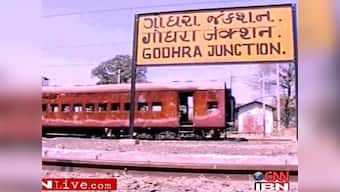 2002 Godhra carnage: Gujarat HC commutes 11 death sentences, all convicts get life imprisonment