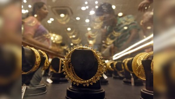 Gems and jewellery exports dip by 8.67% to Rs 2.64 lakh cr in FY18 on demand slump from UAE