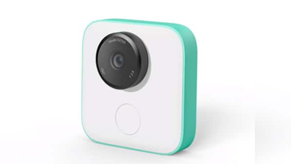 Elon Musk unimpressed by Google's AI-based Clips camera; claims it doesn't 'seem' innocent
