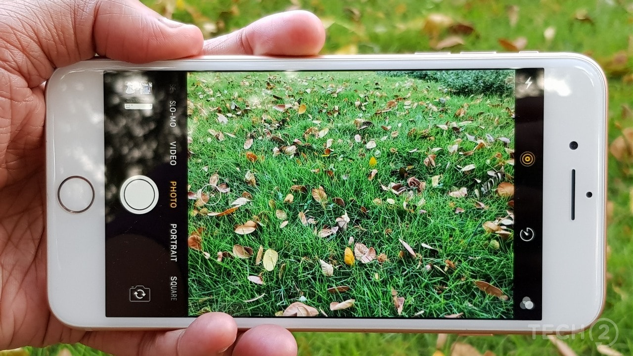 The camera user interface is as simple as it can get. Image: Nimish Sawant/tech2