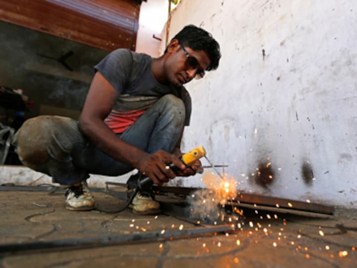 Cornavirus Outbreak: India's manufacturing sector activity hits record low in April due to lockdown, says PMI survey