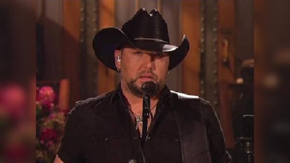 Jason Aldean honours victims of Las Vegas mass shooting with Tom Petty cover on Saturday Night Live
