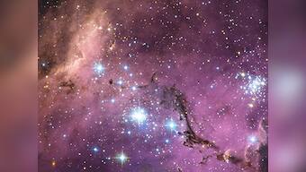 Researchers detect unaccounted for matter in the universe in the form of hot gas linking galaxies