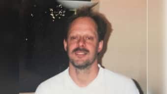 Las Vegas attack: FBI searches shooter Stephen Paddock's Nevada home for the second time