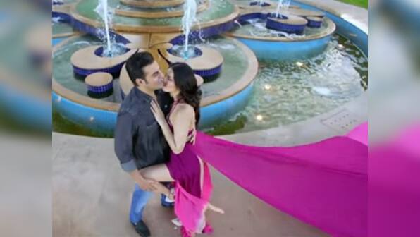 Tera Intezaar trailer: Sunny Leone, Arbaaz Khan starrer sees the former on (some sort of) a quest
