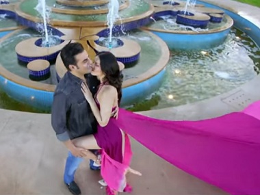 Tera Intezaar trailer: Sunny Leone, Arbaaz Khan starrer sees the former on (some sort of) a quest Tera Intezaar trailer: Sunny Leone, Arbaaz Khan starrer sees the former on (some sort of) a quest