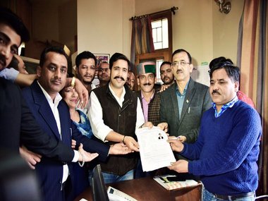 Congress announces candidates for Himachal Pradesh polls, CM Virbhadra Singh's son Vikramaditya in fray Congress announces candidates for Himachal Pradesh polls, CM Virbhadra Singh's son Vikramaditya in fray