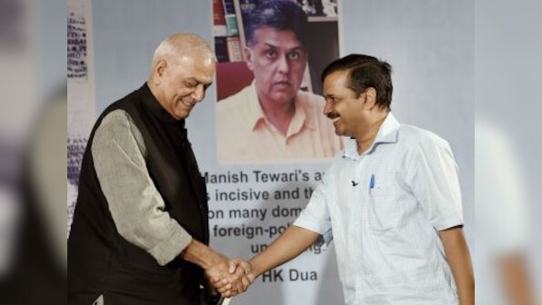 Yashwant Sinha shares dais with Kejriwal; rebuts Modi's Shalya barb with Duryodhan/Dushasan remark