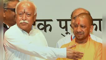 Mohan Bhagwat, Yogi Adityanath share stage at Vedic education awards ceremony in Delhi