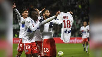 Ligue 1: Saint-Etienne vs Lyon match halted for 30 minutes after Nabil Fekir's controversial celebration