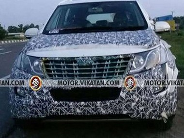 2018 Mahindra XUV500 SUV spotted being tested in India 2018 Mahindra XUV500 SUV spotted being tested in India