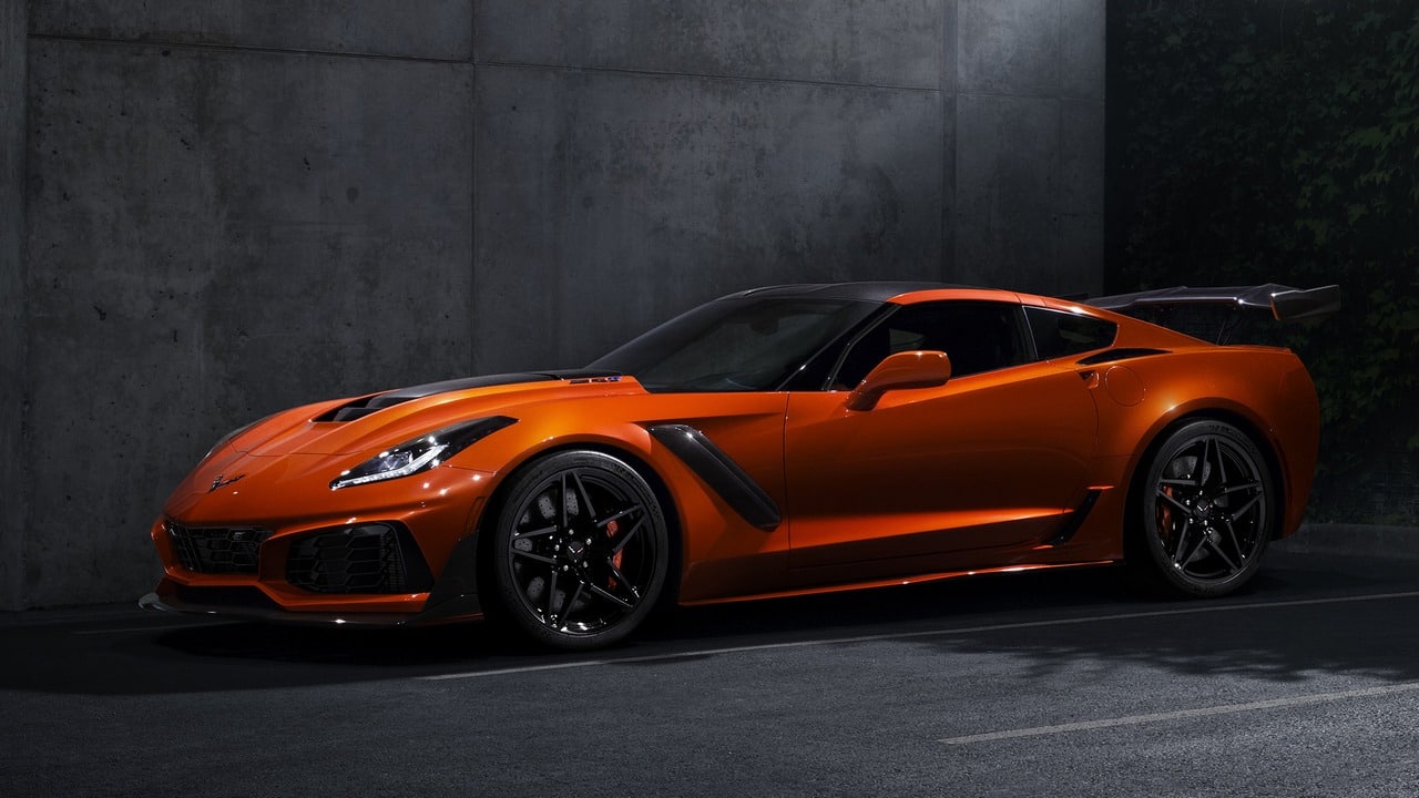 The 2019 Corvette ZR1 comes with a supercharged, 6.2-liter LT5 V8 engine. Image: Chevrolet