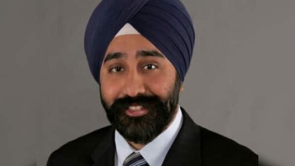 Ravinder Bhalla becomes first Sikh mayor of New Jersey's Hoboken, days after flyer attacked him as a 'terrorist'