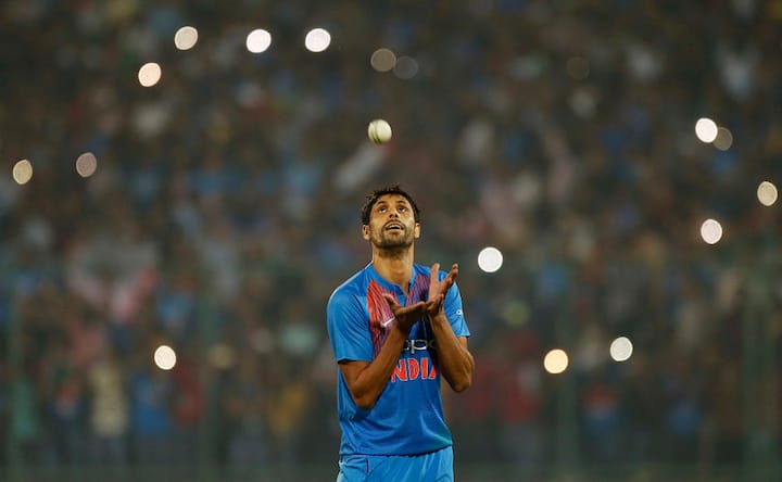 India thrash New Zealand in 1st T20I as Ashish Nehra calls time on his career