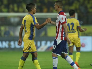 ISL 2017-18: Defending champions ATK play out goalless draw against Kerala Blasters in season's opener ISL 2017-18: Defending champions ATK play out goalless draw against Kerala Blasters in season's opener