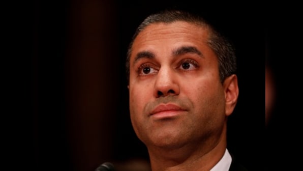 Internet businesses including Reddit and Twitter urge FCC to scrap plans of rolling back net neutrality rules