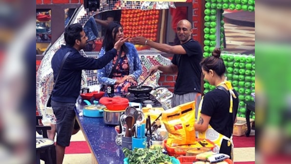 Bigg Boss 11, Episode 57, 27 November 2017: Fights erupt over omelettes, parathas and rations