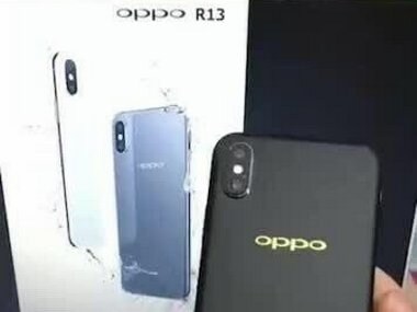 Alleged Oppo R13 leaked images surface online, design looks very similar to the Apple iPhone X