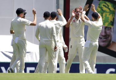 Ashes 2017-18, Day 2: Late resistance, early incisions, 10 wickets make for fascinating day at The Gabba Ashes 2017-18, Day 2: Late resistance, early incisions, 10 wickets make for fascinating day at The Gabba