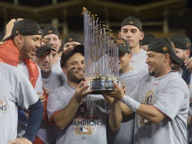 World Series 2017: Houston Astros win first championship after topping Los Angeles Dodgers in Game 7 World Series 2017: Houston Astros win first championship after topping Los Angeles Dodgers in Game 7