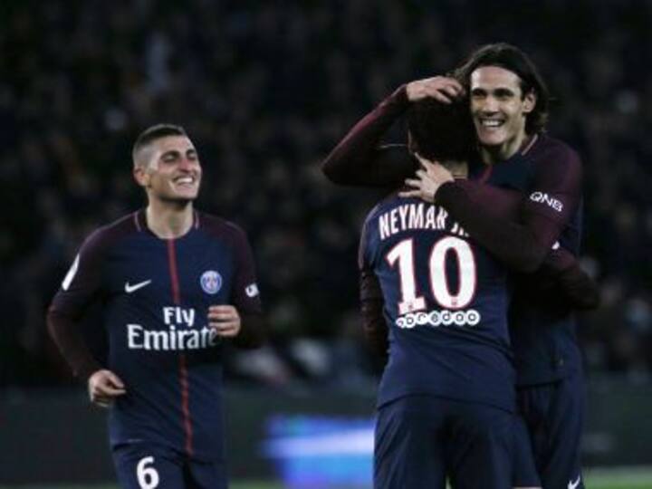 Ligue 1: Edinson Cavani's brace helps Paris Saint-Germain defeat Nantes and cement top position