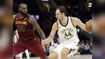 NBA: Cleveland Cavaliers fall to Indiana Pacers in fourth straight loss; Philadelphia 76ers down Atlanta Hawks