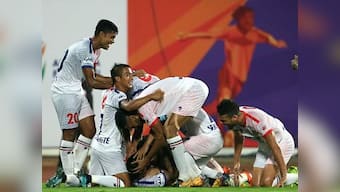 ISL 2017-18: Delhi Dynamos see off FC Pune City's late challenge to win their opening game 3-2